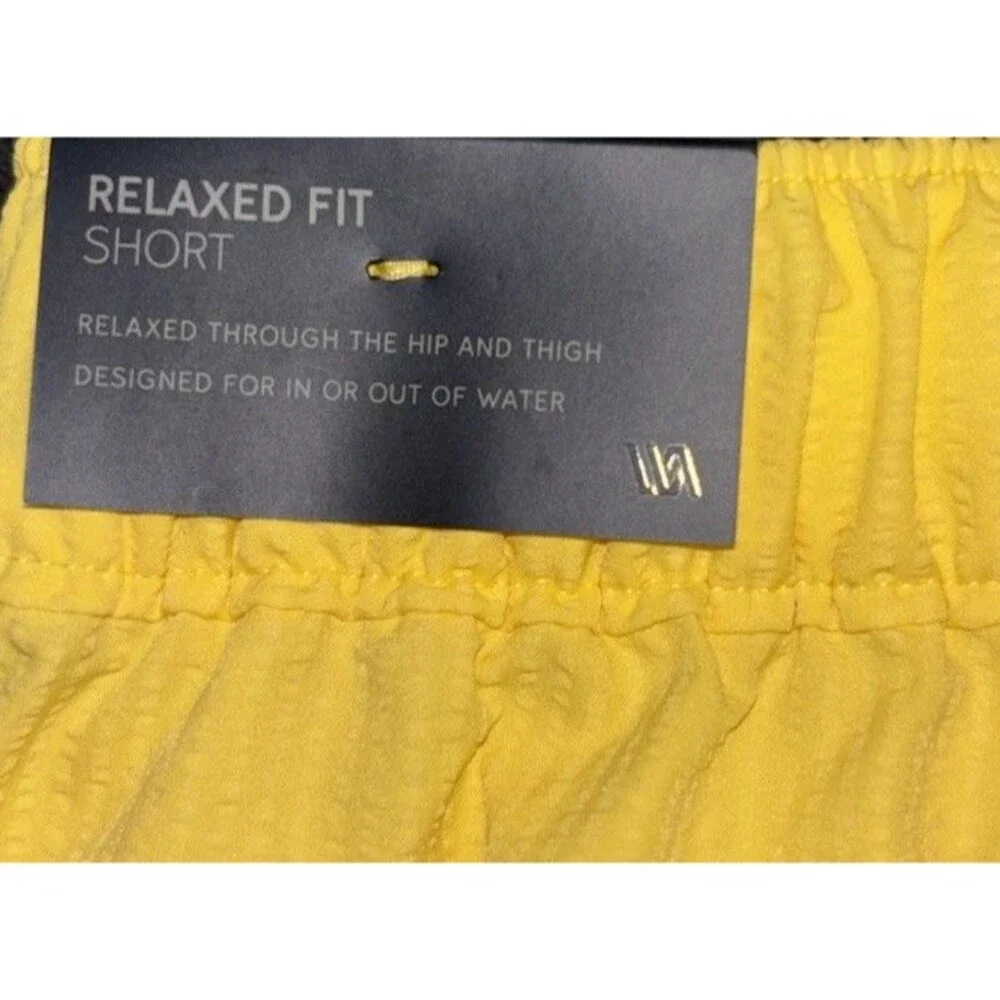 VRST Men's YELLOW 6” Resort RELAXED Fit SEERSUCKER Short NWT Medium